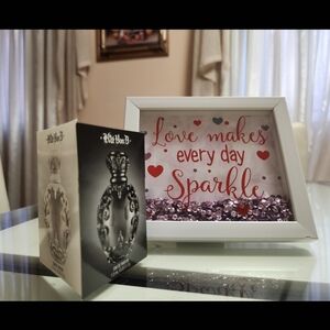 PRICE FIRM✨️KVD Sinner & Saint✨️